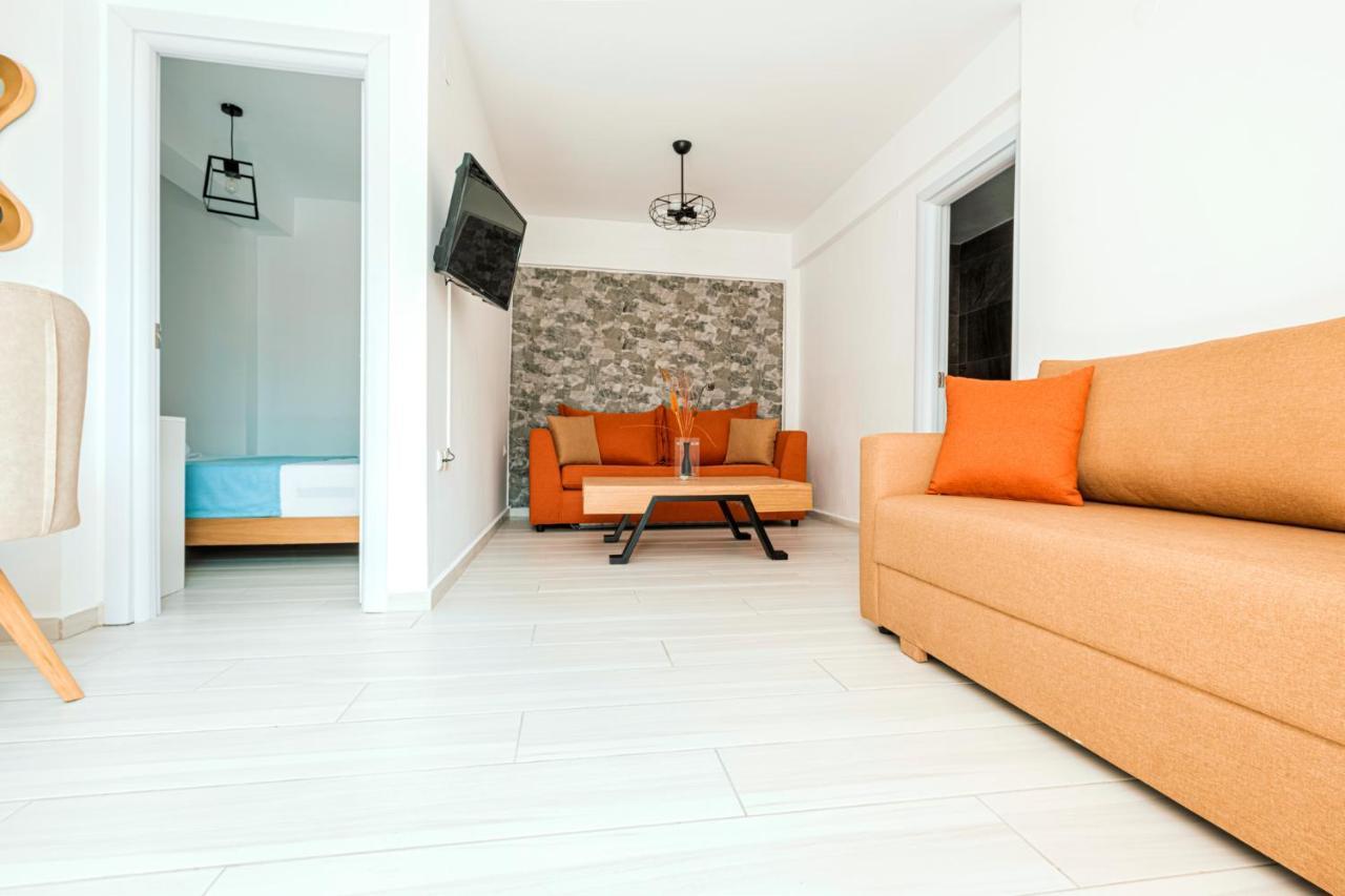 Design Suites Efharis Nea Peramos  Exterior photo