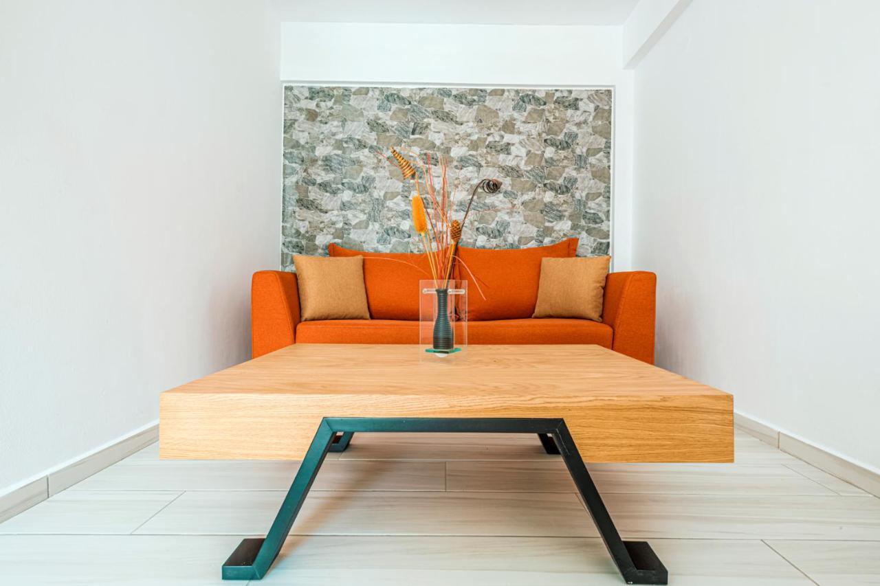 Design Suites Efharis Nea Peramos  Exterior photo